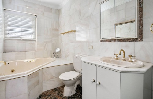 Mosman Apartamento | Balmoral Dreaming - 50m walk to the beach, large 2 bedroom with balcony