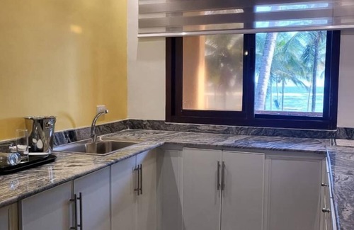 Monrovia Complejo | Bamboo Beach Resort