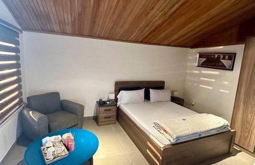 Monrovia Complejo | Bamboo Beach Resort