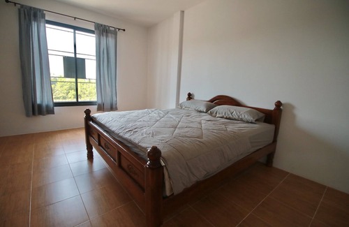 Hua Toei Hotel | BarandBed URT