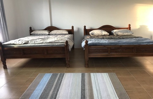 Hua Toei Hotel | BarandBed URT