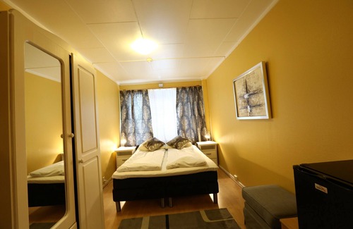 Kirkenes Hotel | Barents Frokosthotell