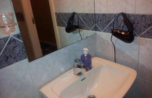 Kirkenes Hotel | Barents Frokosthotell