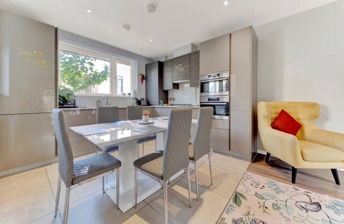 High Barnet Casa | Barnet's Hidden Gem - Your Dream Stay