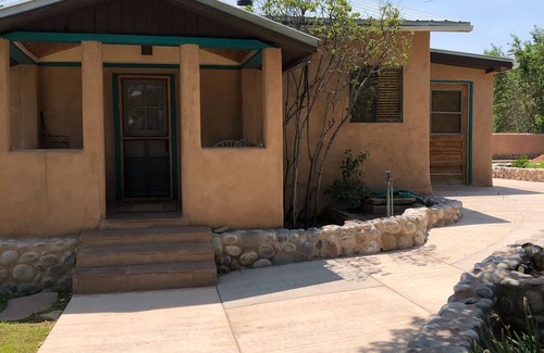 Abiquiu Casa | Barranca Plaza Casita - Village Life at its Old Time El mejor