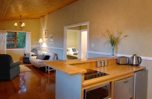 Gloucester Cabina | Barrington Hideaway- River Cottages