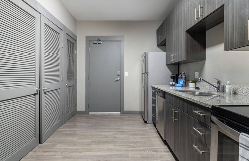 University District Apartamento | TheNine 2BD 2 - Dos Habitaciones Piso, Capacidad 4