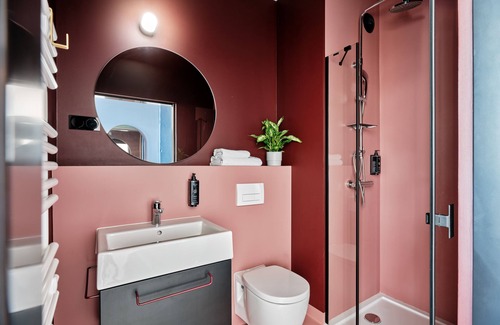 Srodmiescie Hotel | Basecamp Wrocław
