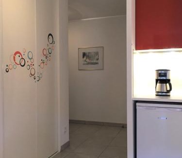 Cambo-les-Bains Apartamento | BaskoParadis I Apt I Spacieux I Douillet I Coloré I Lit 160 I Terrasse I Patio