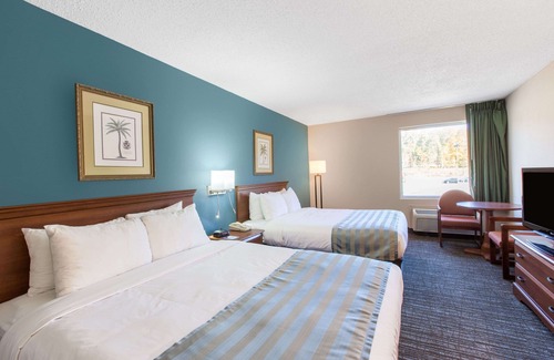 Bartonsville Hotel | Baymont by Wyndham Bartonsville Poconos