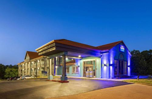 Branson Hotel | Baymont by Wyndham Branson Thousand Hills