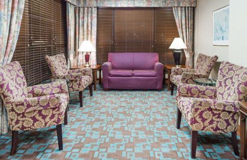 Clarksville Hotel | Baymont by Wyndham Clarksville Northeast