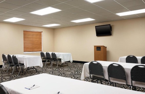 Elizabethtown Hotel | Baymont by Wyndham Elizabethtown