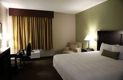 Rockford Hotel | Baymont by Wyndham Rockford