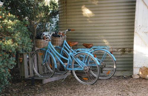 Warrenben Casa | Bayside Glamping;s Tent - Romantic Coastal Retreat in Marion Bay