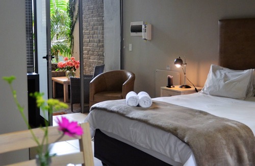 Vineta Hotel | Be Still Accommodation