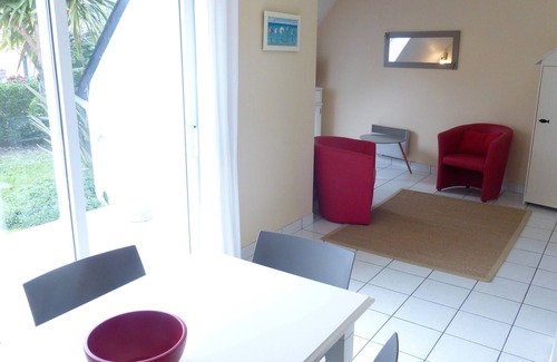 Etel Casa | Playa a 400 m, tranquila, se admiten mascotas, tiendas a 800 m, 2/6 pers.