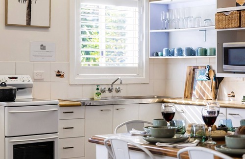 Corlette Casa | Beach Bungalow — Stay 3 Pay 2