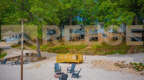 Lake Ozark Casa | Beach Cabin #1