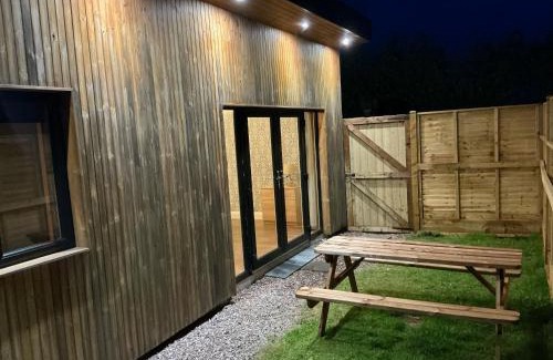 Shanagarry Casa | Beach Cabin, Ardnahinch near Garryvoe Hotel & Beach