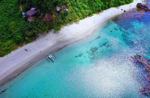 San Vicente Cabaña | Villa familiar todo incluido frente a la playa en una ensenada aislada