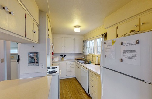 Newport Cabaña | Casa de playa con vistas panorámicas a la bahía, a pie de comedor frente a la bahía y atracciones