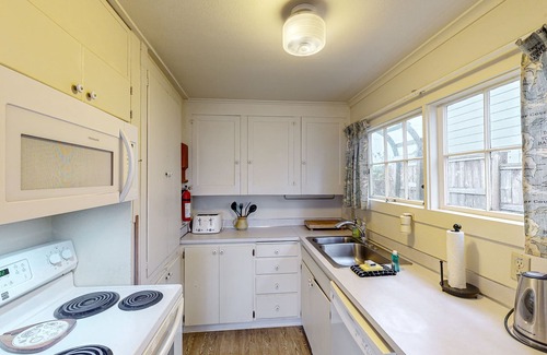 Newport Cabaña | Casa de playa con vistas panorámicas a la bahía, a pie de comedor frente a la bahía y atracciones