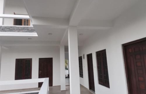 Uppuveli Hotel | Beach life long beach resort