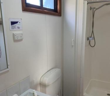 Cowes Hotel | Beach Park Phillip Island - Cabins