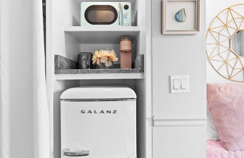 Siesta Key Village Chalet De Esquí | Beach Rd, 300ft to Beach Access & 500ft to Siesta Key Village, Studio