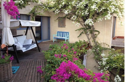 Tel Aviv Promenade Cabaña | Beach spacious cottage