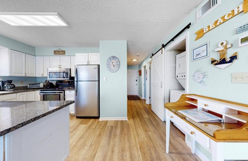 Orange Beach Condominio | Beach View 3br/2ba W/pools Sleeps 8