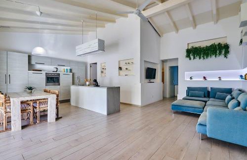 Santa Maria Casa | Beach Villa - By Bobbywashere