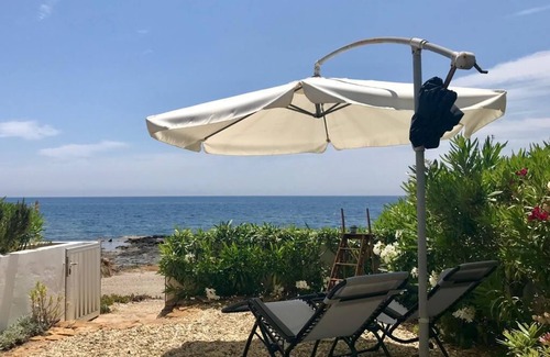 Cala Panizo Casa | Casa en primera línea de playa, delante del mar, en un pueblo tranquilo - Wifi