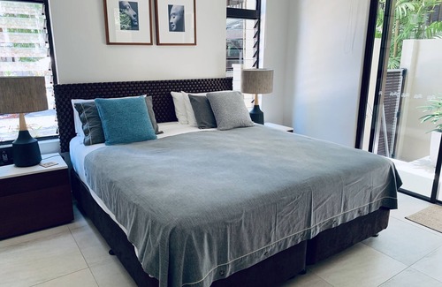 Palm Cove Complejo | Apartamento Sea Temple Resort frente a la playa con 4 camas, piscina privada y barbacoa