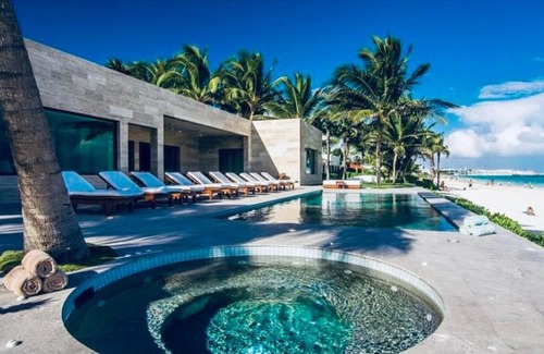 Área de Playacar Fase I Villa | Beachfront All Inclusive Luxe Playacar Phase I - 7 BR.