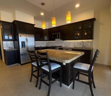 San Pedro Mixtepec Apartamento | Beachfront Apartment in Puerto Escondido at Vivo Resort