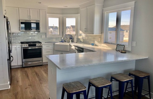 Sea Isle City Casa | ¡Belleza frente a la playa en la calle 59! Vistas increíbles y cerca de todo!