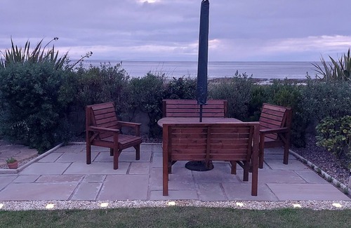 Buckie Casa | Beachfront cottage on the Moray coast, Sunsets, Wildlife, Northern Lights & more