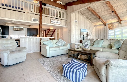 Sea Dunes Casa | Beachfront Deck with steps down to the white sandy beach! Sea Dunes Sandcastle 1A