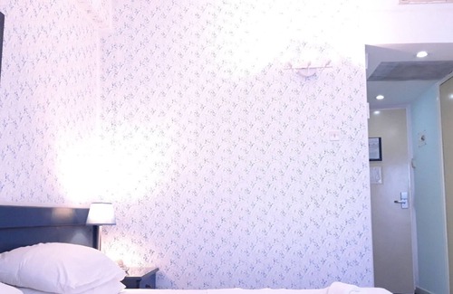 Agia Marina Condominio | Beachfront Double Haven - Argo Seaside Stays