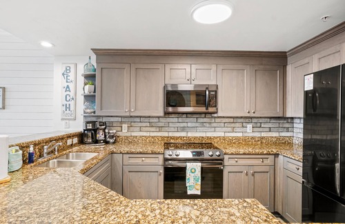 Panama City Beach Complejo | Beachfront Family Luxury Getaway Condo