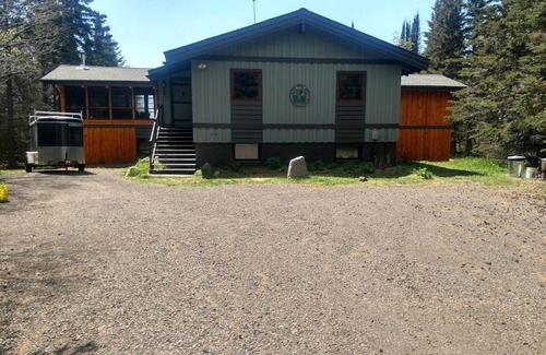 Grand Marais Cabaña | Twelve Mile Rock-Cottage en el Big Lake * Frente a la playa del Lago Superior * WIFI-