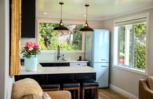 Clarks Beach Cabaña | Beachfront luxury, re-charge your soul... ♥ Pet friendly! Just ask 🥰