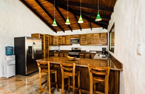 Palm Beach Estates Casa | Nuevo alquiler frente al mar - 4 habitaciones - Navegue por su puerta trasera