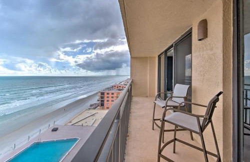New Smyrna Beach Apartamento | Beachfront Resort Condo with Panoramic Ocean Views!