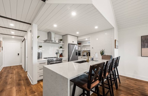 Seabrook Island Casa | Beachfront w/ Breathtaking Views! 1BR/2BA Amenity Cards Available!