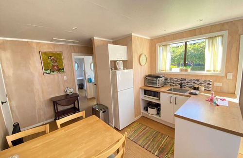 Parapara Cabaña | Beachside Gem - Your Cosy Parapara Retreat