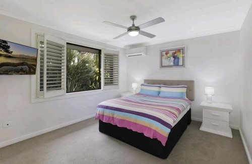 Umina Beach Villa | Beachside Villa Ettalong Beach