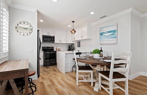 Carpinteria Casa | Beachy Bluffs - Luxury townhome in Carpinteria